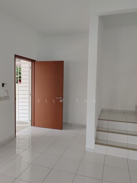 Rumah Teres 2 Tingkat untuk Disewa di Setia Alam (Selangor) - Elly Tan - Entrance - PropertyGuru.com.my