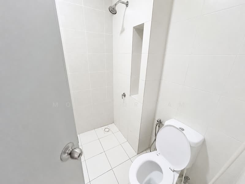 2-storey Terraced House for Sale in Eco Grandeur (Puncak Alam) - Mohd Adryzam - Bathroom - PropertyGuru.com.my