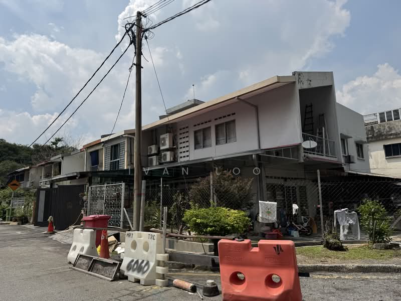 2-storey Terraced House for Sale in Sungai Besi (Kuala Lumpur) - Ivan Loo - Exterior - PropertyGuru.com.my