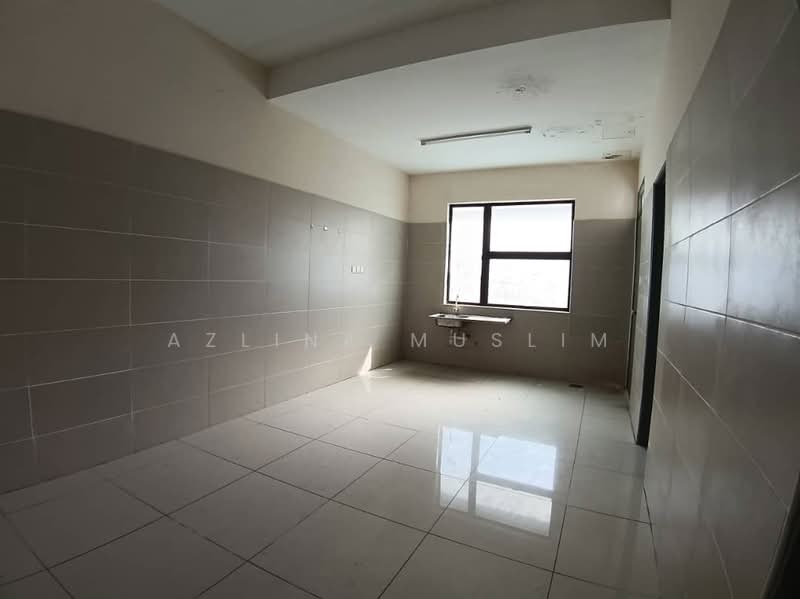 Rumah Teres 2 Tingkat untuk Dijual di Bandar Dato Onn (Tebrau) - Azlina Muslim - Kitchen - PropertyGuru.com.my