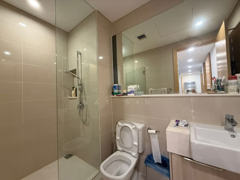 Service Residence for Sale at Southern Marina Residences - Nat Sin - Bathroom - PropertyGuru.com.my