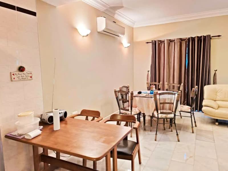 Rumah Bandar untuk Dijual di Masai (Johor) - Charlene Chew - Dining Room - PropertyGuru.com.my