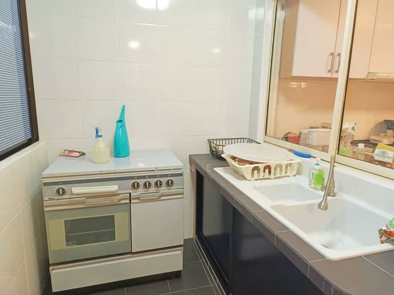 Rumah Bandar untuk Dijual di Masai (Johor) - Charlene Chew - Kitchen - PropertyGuru.com.my