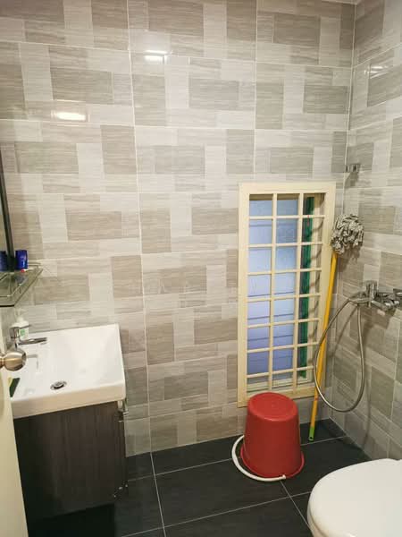 Rumah Bandar untuk Dijual di Masai (Johor) - Charlene Chew - Bathroom - PropertyGuru.com.my
