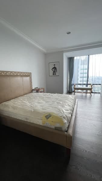 Servis Apartment untuk Dijual di St Regis - Susan Yeoh - Bedroom - PropertyGuru.com.my