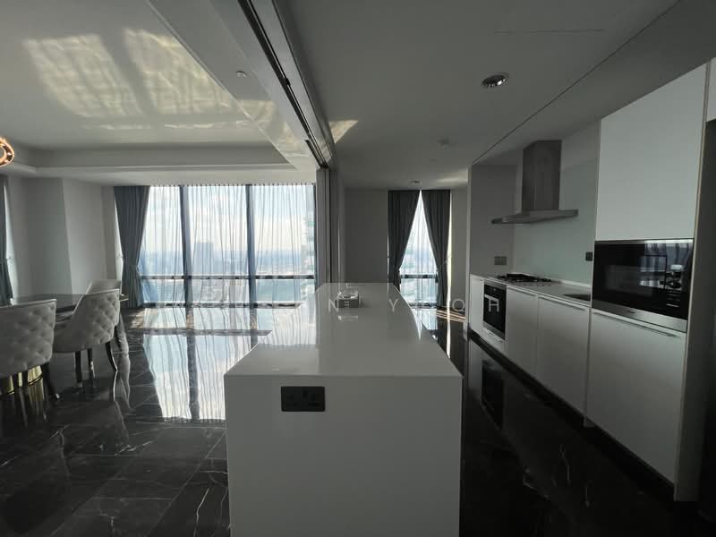 Servis Apartment untuk Dijual di St Regis - Susan Yeoh - Kitchen - PropertyGuru.com.my