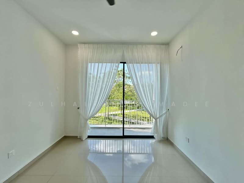 Rumah Teres 2 Tingkat untuk Disewa di Kajang (Selangor) - Zulhaikal Asmadee - Balcony - PropertyGuru.com.my