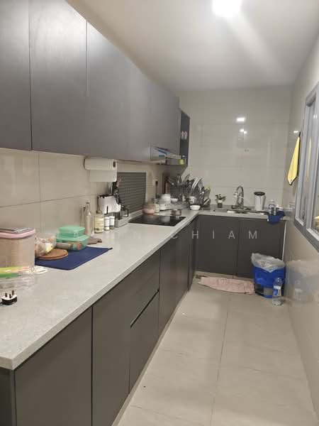 Condominium for Sale at Lakefront Residence - Jason Chiam - Kitchen - PropertyGuru.com.my