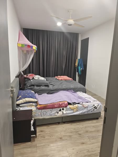 Condominium for Sale at Lakefront Residence - Jason Chiam - Bedroom - PropertyGuru.com.my