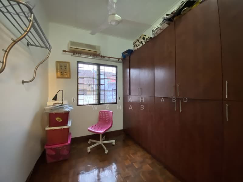 Rumah Teres 2 Tingkat untuk Dijual di Bandar Baru Bangi (Selangor) - Norasurah Abd Wahab - Bedroom - PropertyGuru.com.my