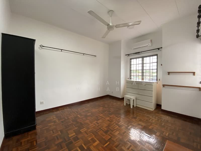 Rumah Teres 2 Tingkat untuk Dijual di Bandar Baru Bangi (Selangor) - Norasurah Abd Wahab - Bedroom - PropertyGuru.com.my