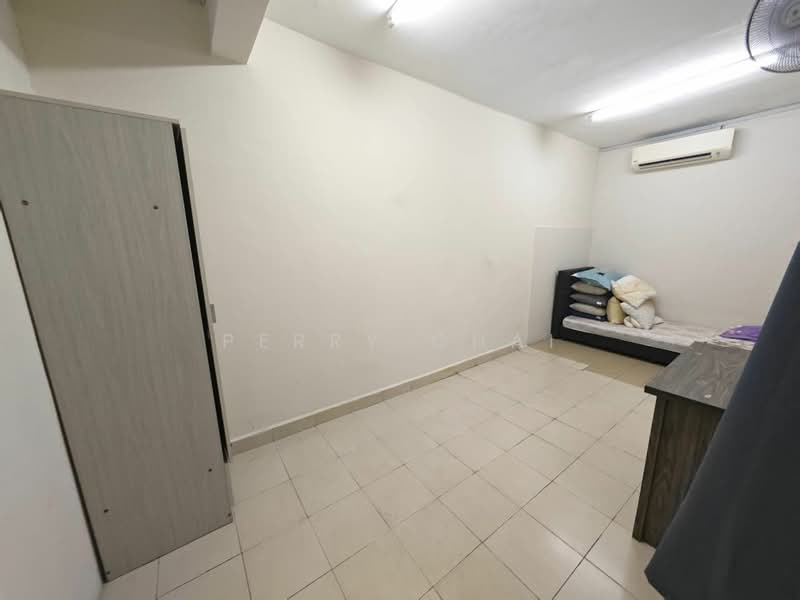 For Rent - Plaza Metro Prima