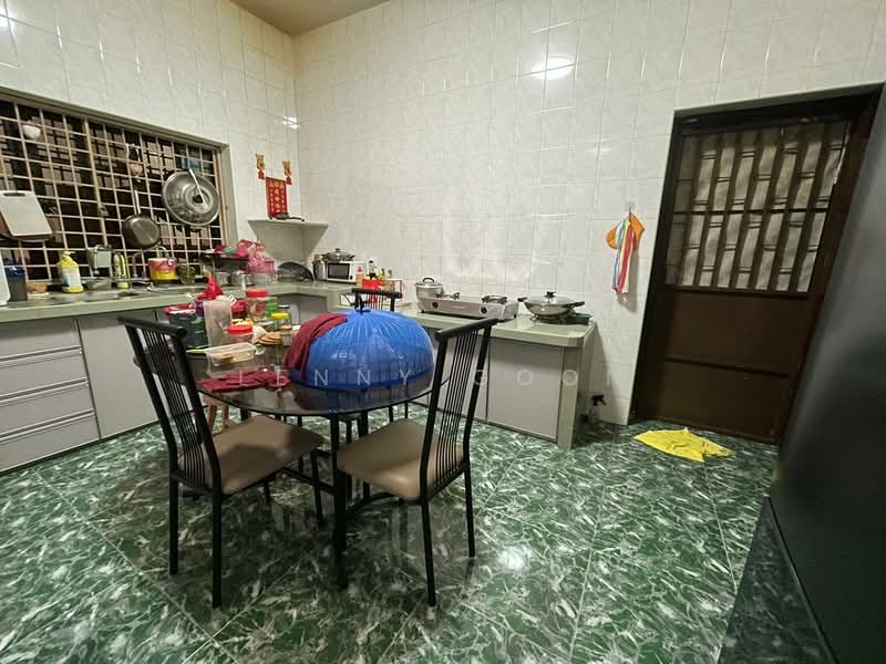 Bungalow for Sale in Tanjung Bungah (Penang) - Lenny Goon - Kitchen - PropertyGuru.com.my