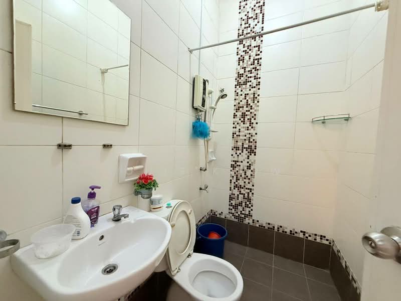 Cluster House for Rent in Bukit Indah 2 (Iskandar Puteri (Nusajaya)) - Louis Khow - Bathroom - PropertyGuru.com.my