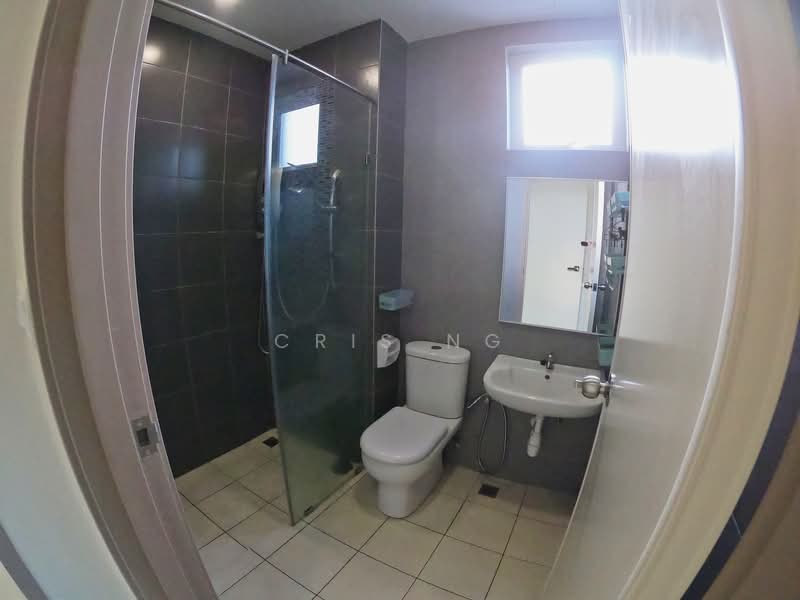 Kondominium untuk Dijual di Solaria Residences - Cris Ng - Bathroom - PropertyGuru.com.my