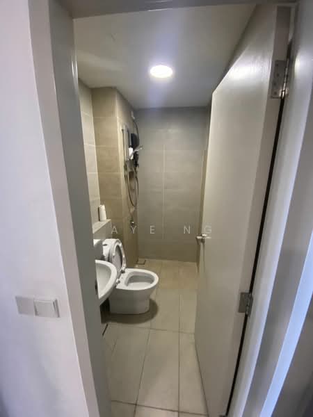 Servis Apartment untuk Disewa di Setia City Residences - Faye Ng - Bathroom - PropertyGuru.com.my