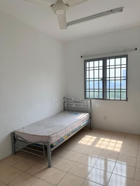 Condominium for Rent at Angkasa Condominiums - Shafiq Muttalib - Bedroom - PropertyGuru.com.my