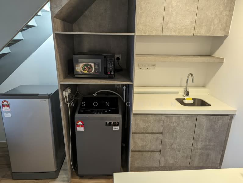 Servis Apartment untuk Disewa di Sky Park - Jason Chiam - Kitchen - PropertyGuru.com.my
