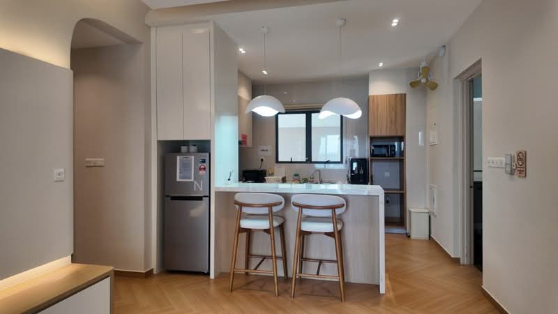 Condominium for Sale at Bay Point @ Country Garden Danga Bay - Nat Sin - Kitchen - PropertyGuru.com.my
