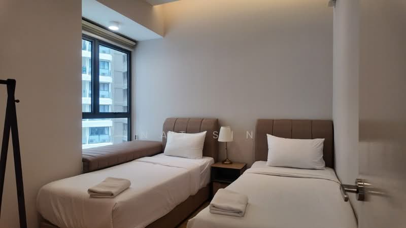 Condominium for Sale at Bay Point @ Country Garden Danga Bay - Nat Sin - PropertyGuru.com.my