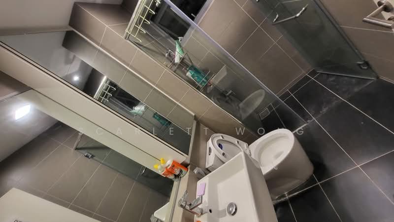 Condominium for Rent at Lakefront Residence - Scarlett Wong - Bathroom - PropertyGuru.com.my