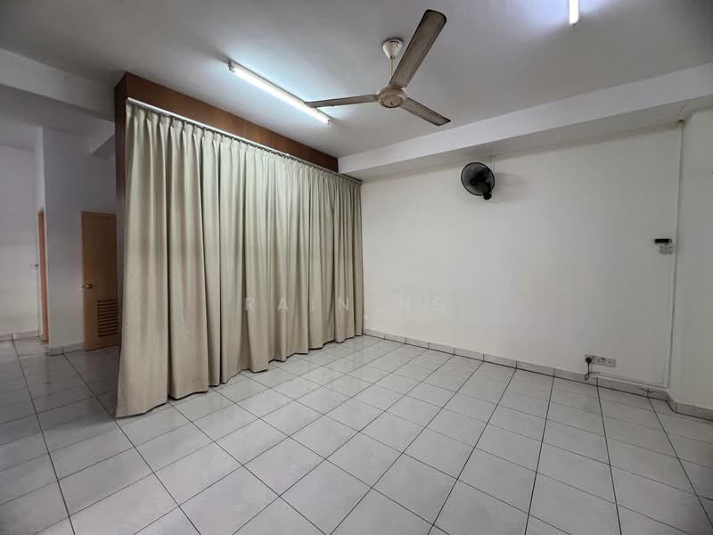 Semi-Detached House for Rent in Ulu Tiram (Johor) - Rain Ng - Interior - PropertyGuru.com.my