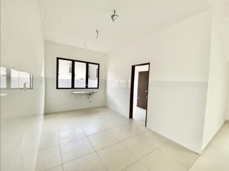 Cluster House for Sale in Alam Impian (Shah Alam) - KH Chong - Kitchen - PropertyGuru.com.my