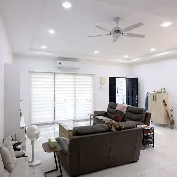 Terraced House for Sale in Ipoh (Perak) - Sam . - Living Room - PropertyGuru.com.my