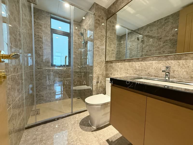 Kondominium untuk Disewa di R&F Princess Cove Phase 2-Seine Region - Benjamin Oh - Bathroom - PropertyGuru.com.my