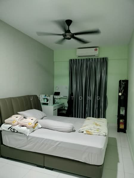 Rumah Teres untuk Dijual di Senai (Kulai) - Joan Tong - Bedroom - PropertyGuru.com.my