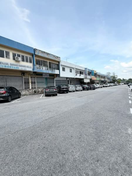 Shop for Sale in Taman Johor Jaya (Johor Bahru) - Wee Howe - PropertyGuru.com.my