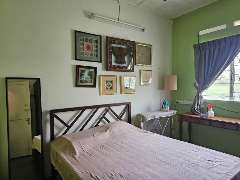 Bungalow for Sale in Tanjung Bungah (Penang) - Pei Hoon - Bedroom - PropertyGuru.com.my