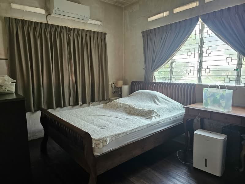 Bungalow for Sale in Tanjung Bungah (Penang) - Pei Hoon - Bedroom - PropertyGuru.com.my