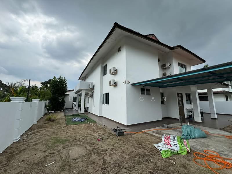 Bungalow for Sale in Taman Bukit Kempas (Tampoi) - Bernice Gan - Exterior - PropertyGuru.com.my