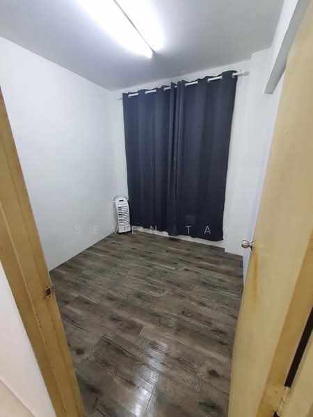 Flat for Rent at Flat Taman Pelangi Indah - Seven Tay - Interior - PropertyGuru.com.my