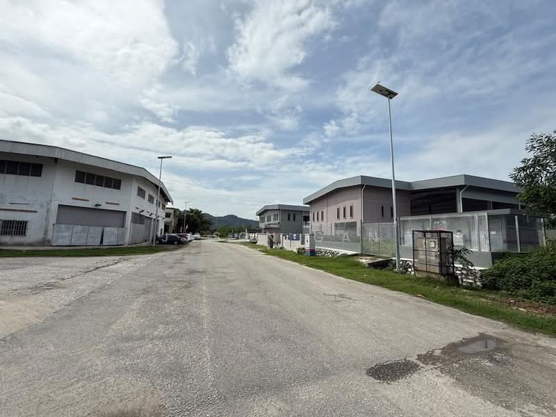 Factory for Sale in Pusat Bandar Baru Rawang (Rawang) - Jason Gan - Exterior - PropertyGuru.com.my