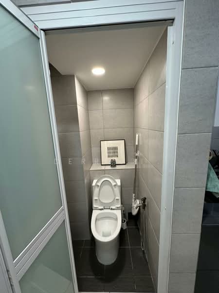 Flat for Sale at Desa Pinang 2 - Derrick . - Bathroom - PropertyGuru.com.my