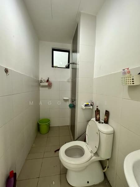 Servis Apartment untuk Dijual di Jentayu Residensi @ Tampoi - Maggie Lee - Bathroom - PropertyGuru.com.my