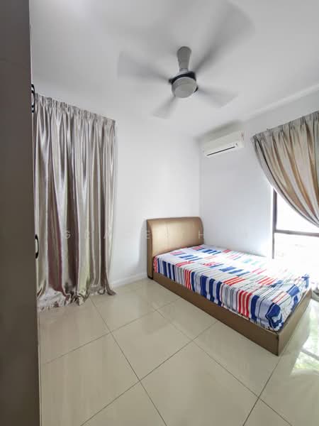 Kondominium untuk Disewa di Isle of Kamares - Grace Tham - Bedroom - PropertyGuru.com.my