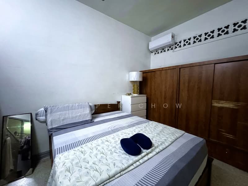 2-storey Terraced House for Sale in Seksyen 17 (Petaling Jaya) - Cooper Chow - Bedroom - PropertyGuru.com.my