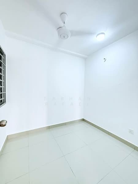 Service Residence for Sale at Sentrovue - Farhan Rafael - PropertyGuru.com.my