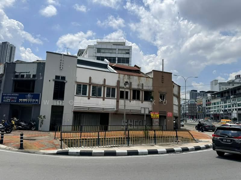Shop for Sale in Sungai Besi (Kuala Lumpur) - Wooi Khim Kuan - Exterior - PropertyGuru.com.my