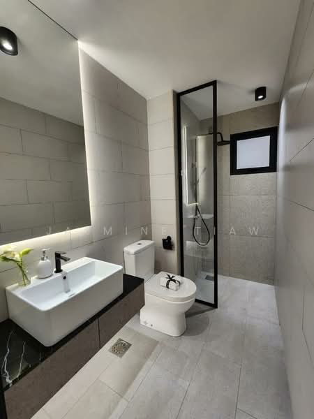 Service Residence for Sale at The Corliss Residence - Jasmine Tiaw - Bathroom - PropertyGuru.com.my