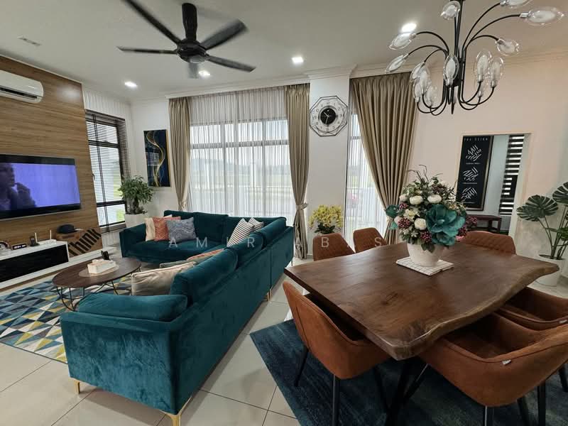 2-storey Terraced House for Sale in Puncak Alam (Selangor) - Amir Abas - Living Room - PropertyGuru.com.my