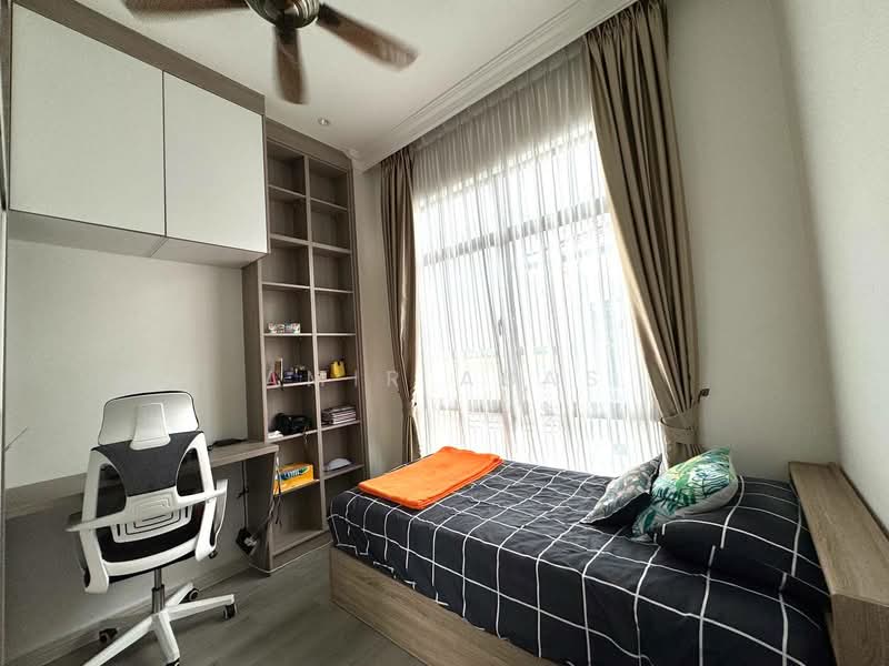 2-storey Terraced House for Sale in Puncak Alam (Selangor) - Amir Abas - Bedroom - PropertyGuru.com.my