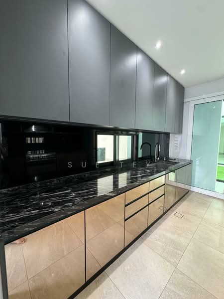 Rumah Banglo untuk Disewa di Bangsar (Kuala Lumpur) - Sue Tey - Kitchen - PropertyGuru.com.my