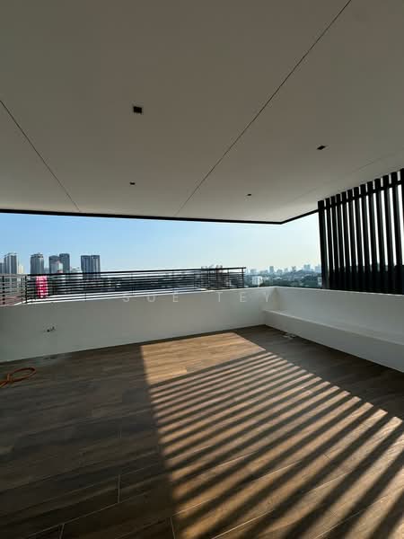 Rumah Banglo untuk Disewa di Bangsar (Kuala Lumpur) - Sue Tey - Balcony - PropertyGuru.com.my