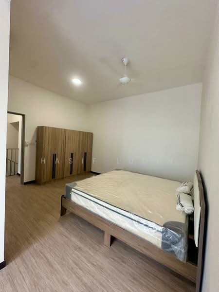 Townhouse for Rent in Sepang (Selangor) - Hasif Ludin - Bedroom - PropertyGuru.com.my