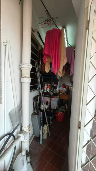 Apartment for Sale at Taman Kampar - Jessilynne . - Balcony - PropertyGuru.com.my