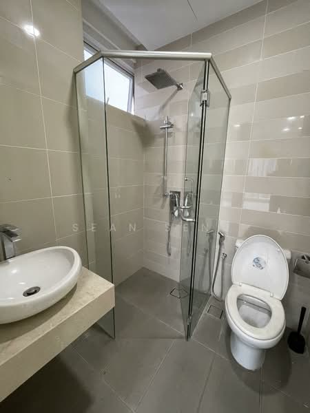 Pejabat untuk Dijual di KLCC (KL City Centre) - Sean Seng - Bathroom - PropertyGuru.com.my